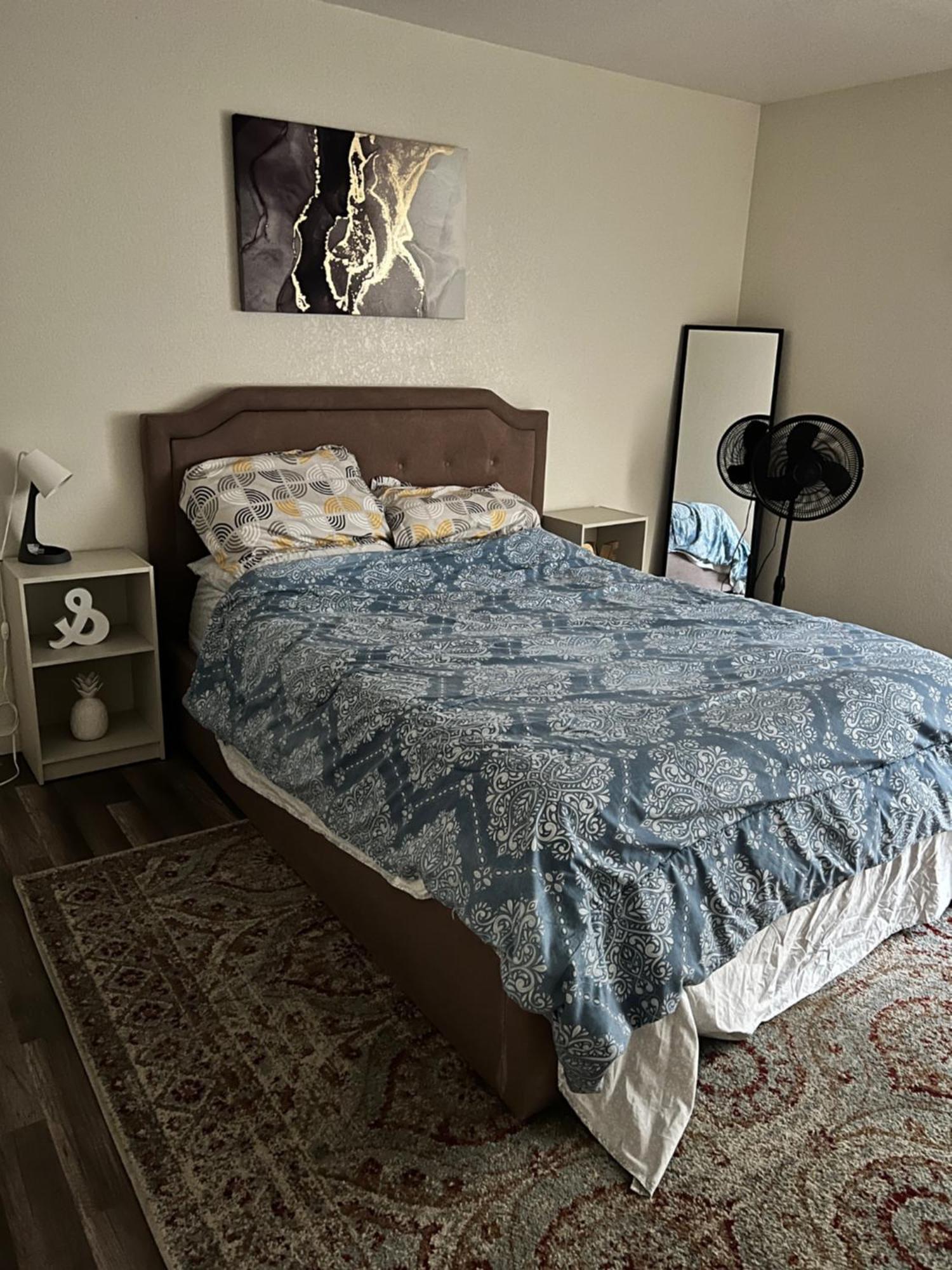 Peaceful 2Bed,1Bath Condo With Free Parking All Yours To Enjoy Fresno Eksteriør billede